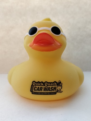 Selection rubber duck bath - of,